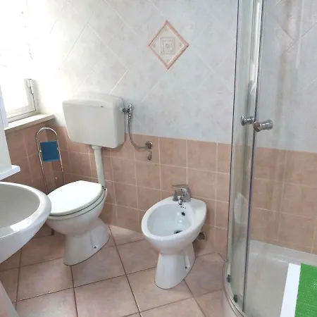 Apartment Luminoso Bilo Vista Mare Con Wi Fi A 150 Mt Da Rena Bianca Santa Teresa Gallura