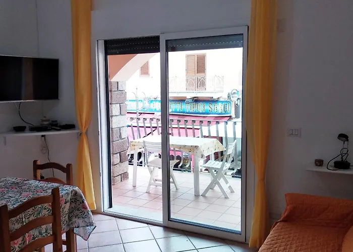 Apartamento Luminoso Bilo Vista Mare Con Wi Fi A 150 Mt Da Rena Bianca Santa Teresa Gallura