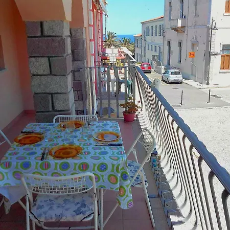 Luminoso Bilo Vista Mare Con Wi Fi A 150 Mt Da Rena Bianca * 圣特雷莎加卢拉
