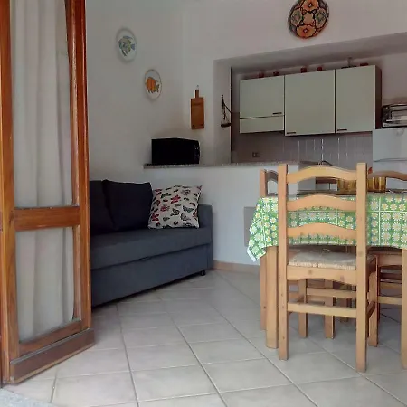 Luminoso Bilo Vista Mare Con Wi Fi A 150 Mt Da Rena Bianca * 圣特雷莎加卢拉