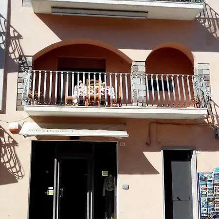 Luminoso Bilo Vista Mare Con Wi Fi A 150 Mt Da Rena Bianca Appartement
